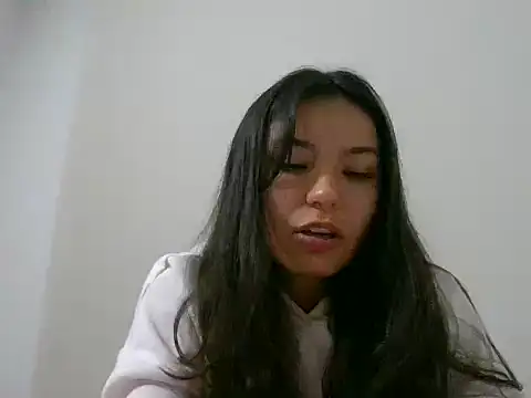 Snapshot of _andygirl chatting on 10.21.25 andygirl online show from 10.21.25