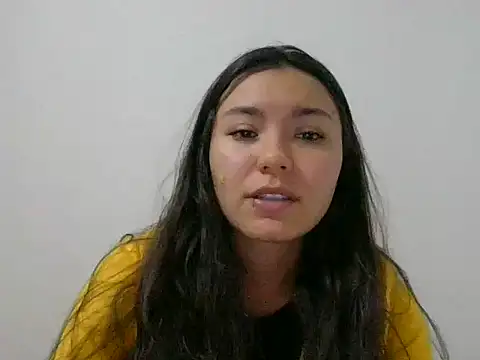 Snapshot of _andygirl chatting on 10.30.25 andygirl online show from 10.30.25