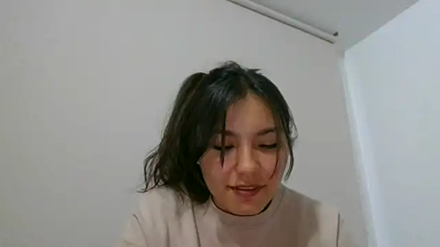 Snapshot of _andygirl chatting on 11.14.25 andygirl online show from 11.14.25