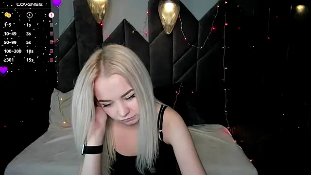 StephanieSweety online show from 12.27.24