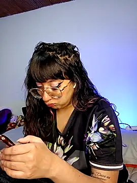 Piafisher1 online show from 11.13.25