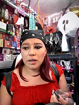 TamySweetness online show from 10.26.25