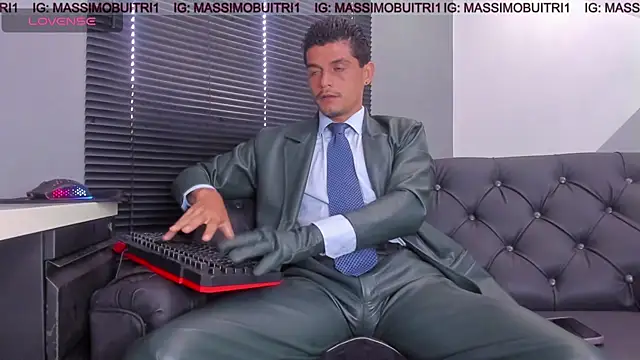 massimo g online show from 04.22.26