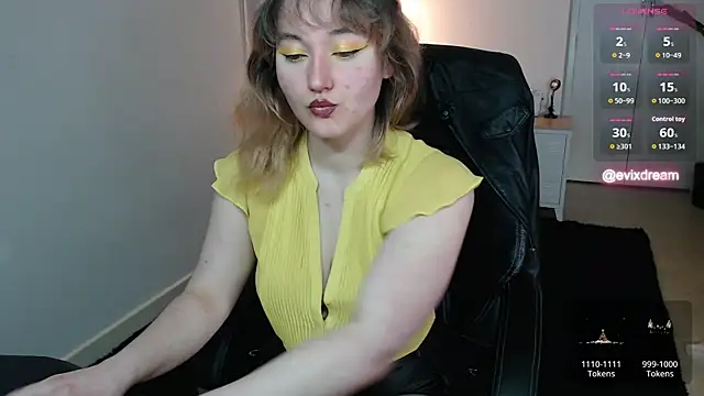 Crystal-dreamt online show from 04.21.26