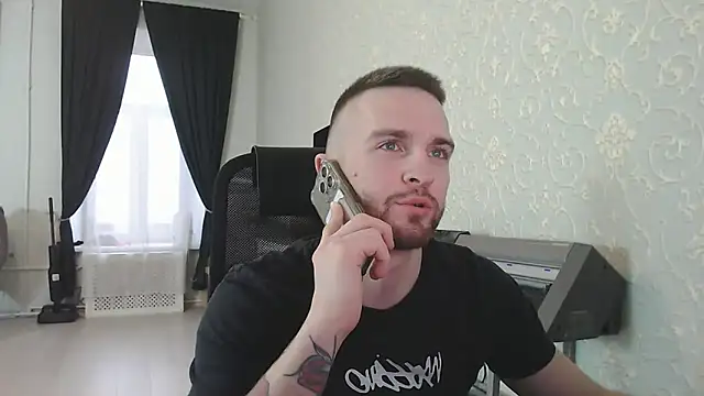 Marselle Laker online show from 12.02.25