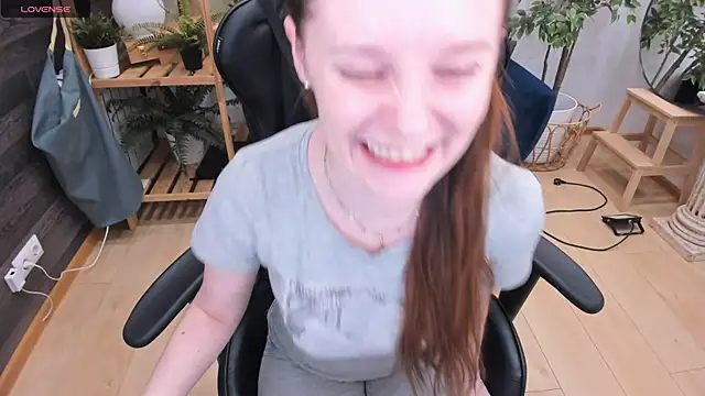 JannaVerdi  online show from 03.19.25