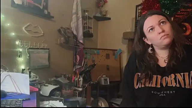 spunlikecottoncandy online show from 12.04.25