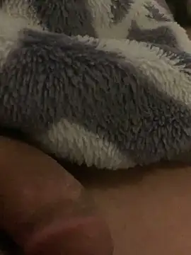 Snapshot of luay187 chatting on 03.22.26 luay187 online show from 03.22.26