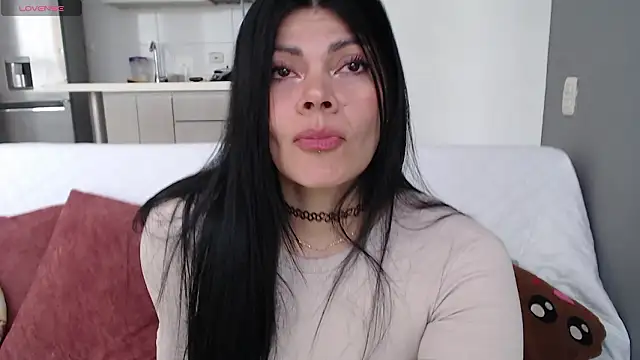 Snapshot of cristal_sexybody chatting on 02.19.26 cristal sexybody online show from 02.19.26