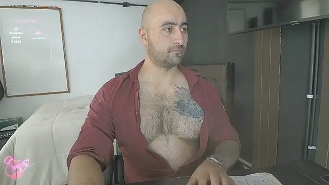 Snapshot of Leon_1234 chatting on 07.22.26 Leon 1234 online show from 07.22.26