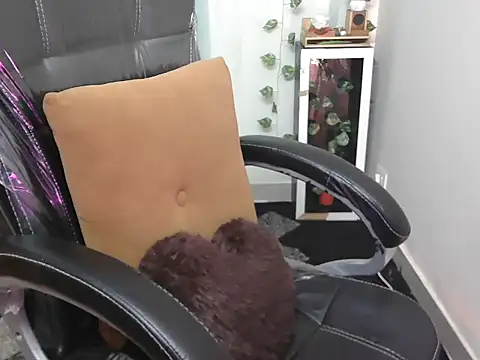 shivi moto online show from 11.21.25