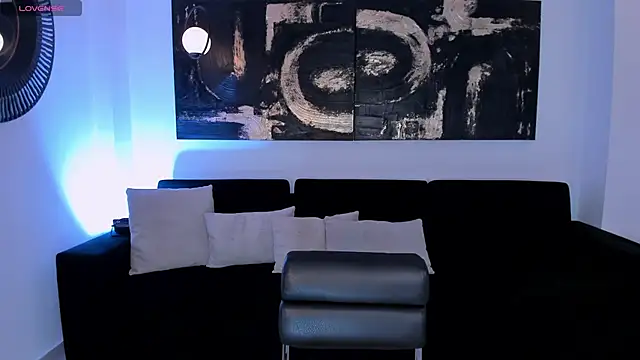 Snapshot of DannaCruz chatting on 03.07.25 DannaCruz online show from 03.07.25