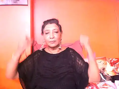 Snapshot of indiansarika65 chatting on 10.09.25 indiansarika65 online show from 10.09.25