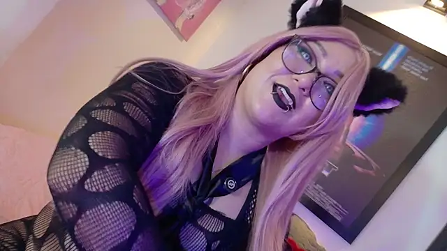 valkiria moore online show from 07.31.26