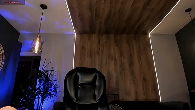 SophiePalmer online show from 10.23.25