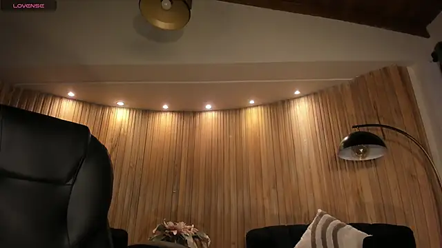 SophiePalmer online show from 03.06.26