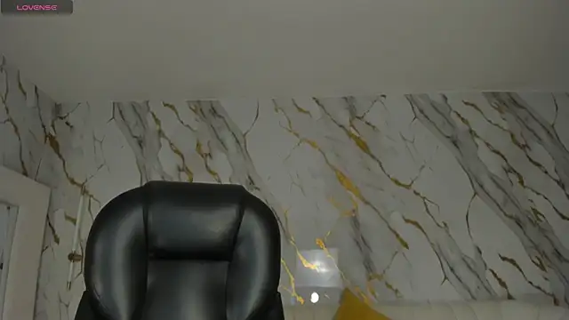 SophiePalmer online show from 07.12.26