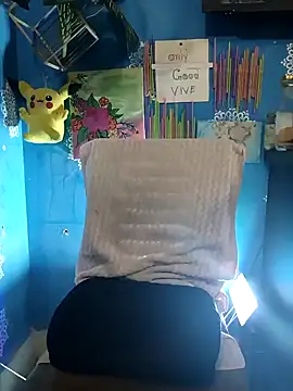 Sexybomb33 online show from 02.13.25