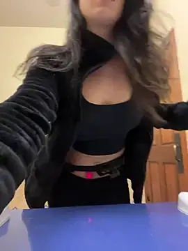 Natur4lBeautyb33 online show from 12.10.24