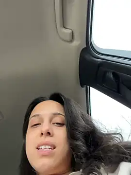 Natur4lBeautyb33 online show from 01.25.25