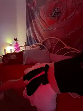 DominiqueX0 online show from 02.13.26