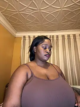 Snapshot of KnockoutBestie chatting on 04.03.26 KnockoutBestie online show from 04.03.26