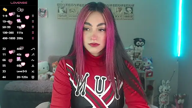 Snapshot of abbie_stone chatting on 06.18.26 abbie stone online show from 06.18.26