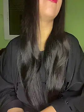 Snapshot of Mayacrayzi chatting on 02.02.26 Mayacrayzi online show from 02.02.26