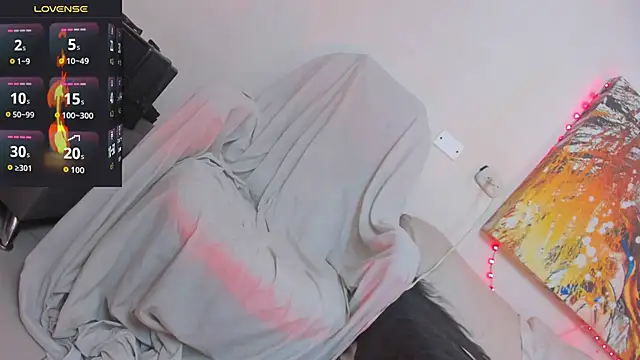 Snapshot of MissCarolinne chatting on 03.01.26 MissCarolinne online show from 03.01.26