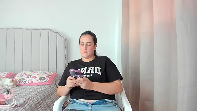 Snapshot of Hanna86 chatting on 01.06.26 Hanna86 online show from 01.06.26