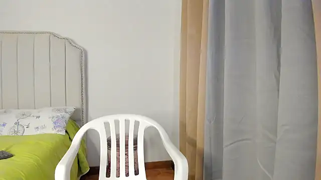 Snapshot of Hanna86 chatting on 03.31.26 Hanna86 online show from 03.31.26