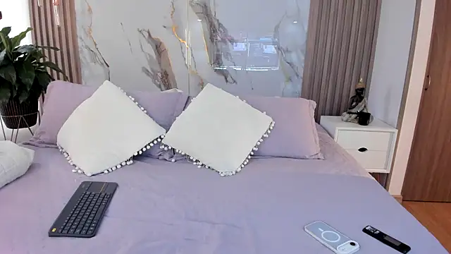 Snapshot of dara__ chatting on 02.16.26 dara online show from 02.16.26