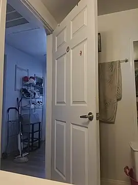 Annonymous607 online show from 12.13.25