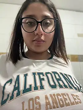 croftsmila online show from 02.20.25