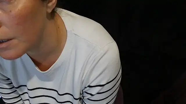 Snapshot of biboii chatting on 11.03.25 biboii online show from 11.03.25