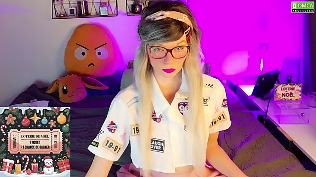 Kittychatte online show from 11.27.25