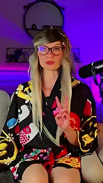 Kittychatte online show from 05.08.26
