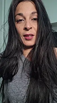patatinahot87 online show from 04.23.26