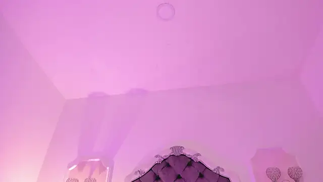 Snapshot of _brenda_becker chatting on 11.12.25 brenda becker online show from 11.12.25