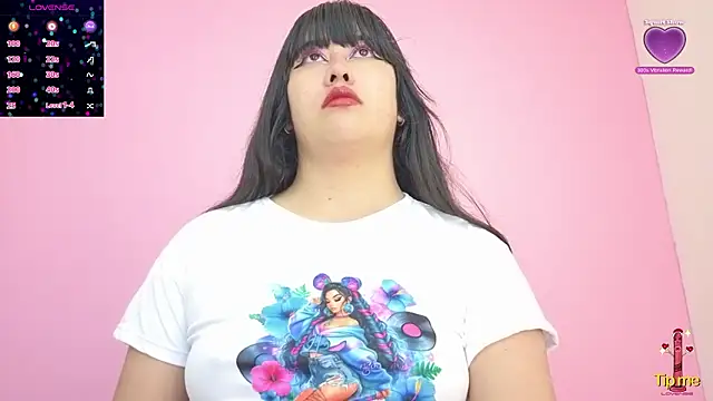 Snapshot of altheamoore chatting on 02.07.26 altheamoore online show from 02.07.26