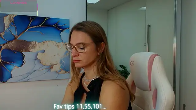 Milf Tea online show from 06.24.26