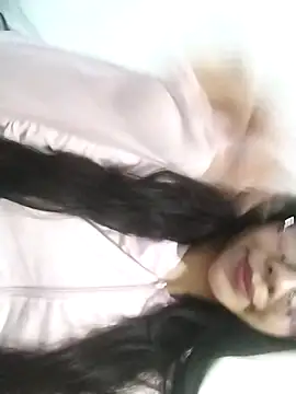 Snapshot of Umaru_uwu chatting on 11.24.25 Umaru uwu online show from 11.24.25