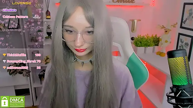 Snapshot of Katia_Kim chatting on 02.16.25 Katia Kim online show from 02.16.25