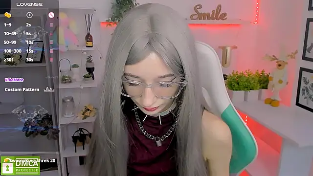 Snapshot of Katia_Kim chatting on 02.17.25 Katia Kim online show from 02.17.25