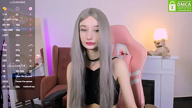 Snapshot of Katia_Kim chatting on 02.20.25 Katia Kim online show from 02.20.25