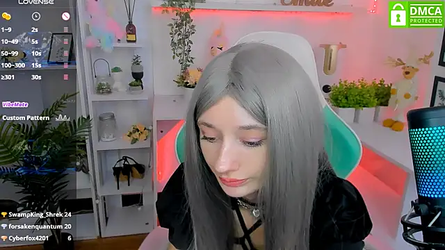 Snapshot of Katia_Kim chatting on 02.21.25 Katia Kim online show from 02.21.25