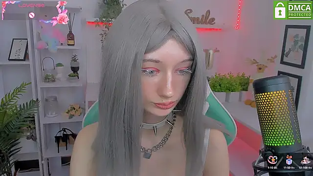 Snapshot of Katia_Kim chatting on 03.05.25 Katia Kim online show from 03.05.25