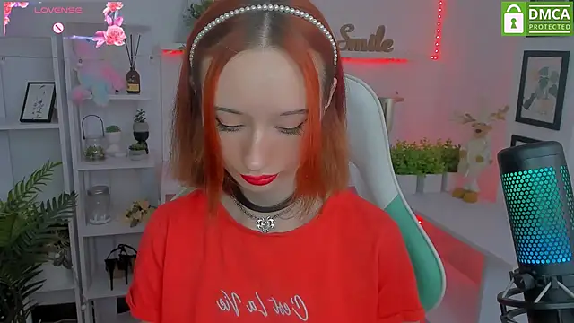 Snapshot of Katia_Kim chatting on 03.06.25 Katia Kim online show from 03.06.25