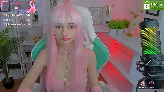 Snapshot of Katia_Kim chatting on 03.11.25 Katia Kim online show from 03.11.25