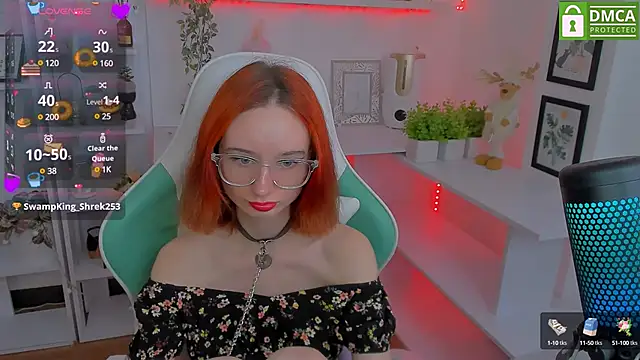 Snapshot of Katia_Kim chatting on 03.20.25 Katia Kim online show from 03.20.25